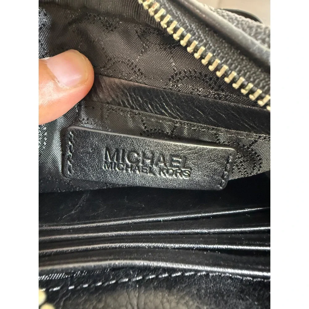 Michael Kors Crossbody Bag Women's Silver Chain‎ Strap Designer Purse